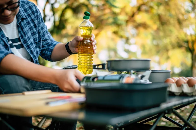 what is the healthiest oil to cook with